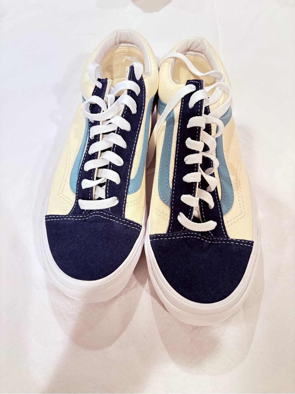 Vans Retro sport Gibraltar sea men in Navy, Light Blue, and Cream